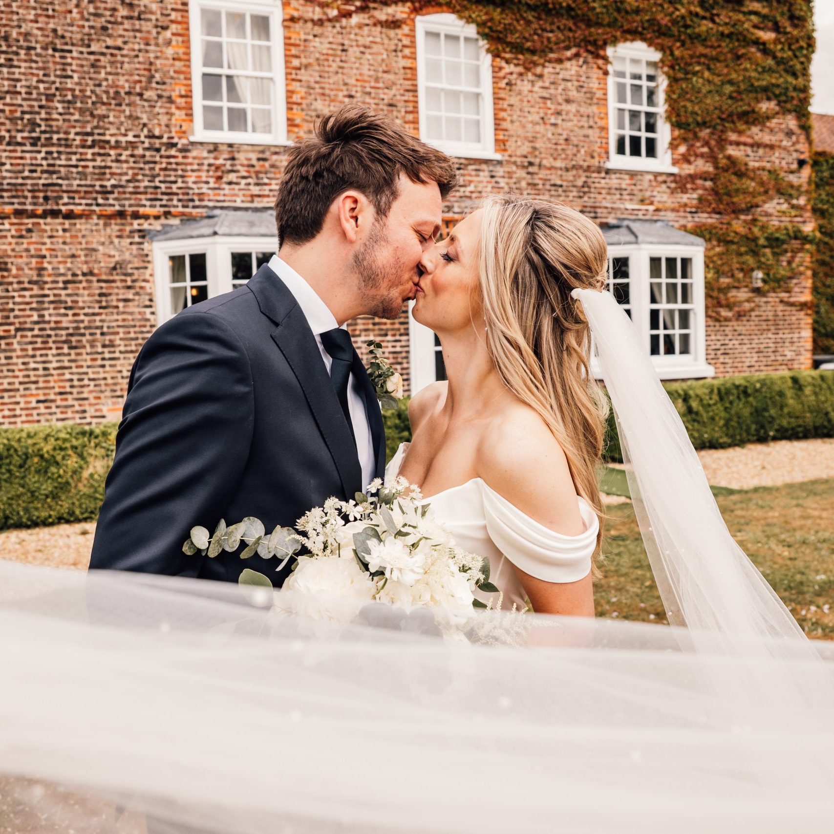 Georgie & Josh - Sneak Preview